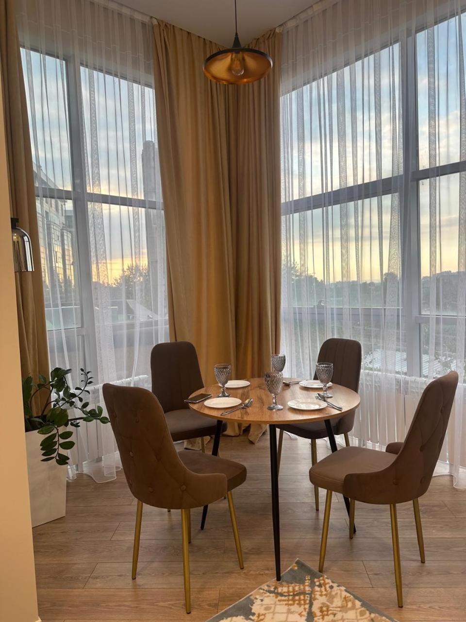 Big New Lux apart near Esentai River view 5