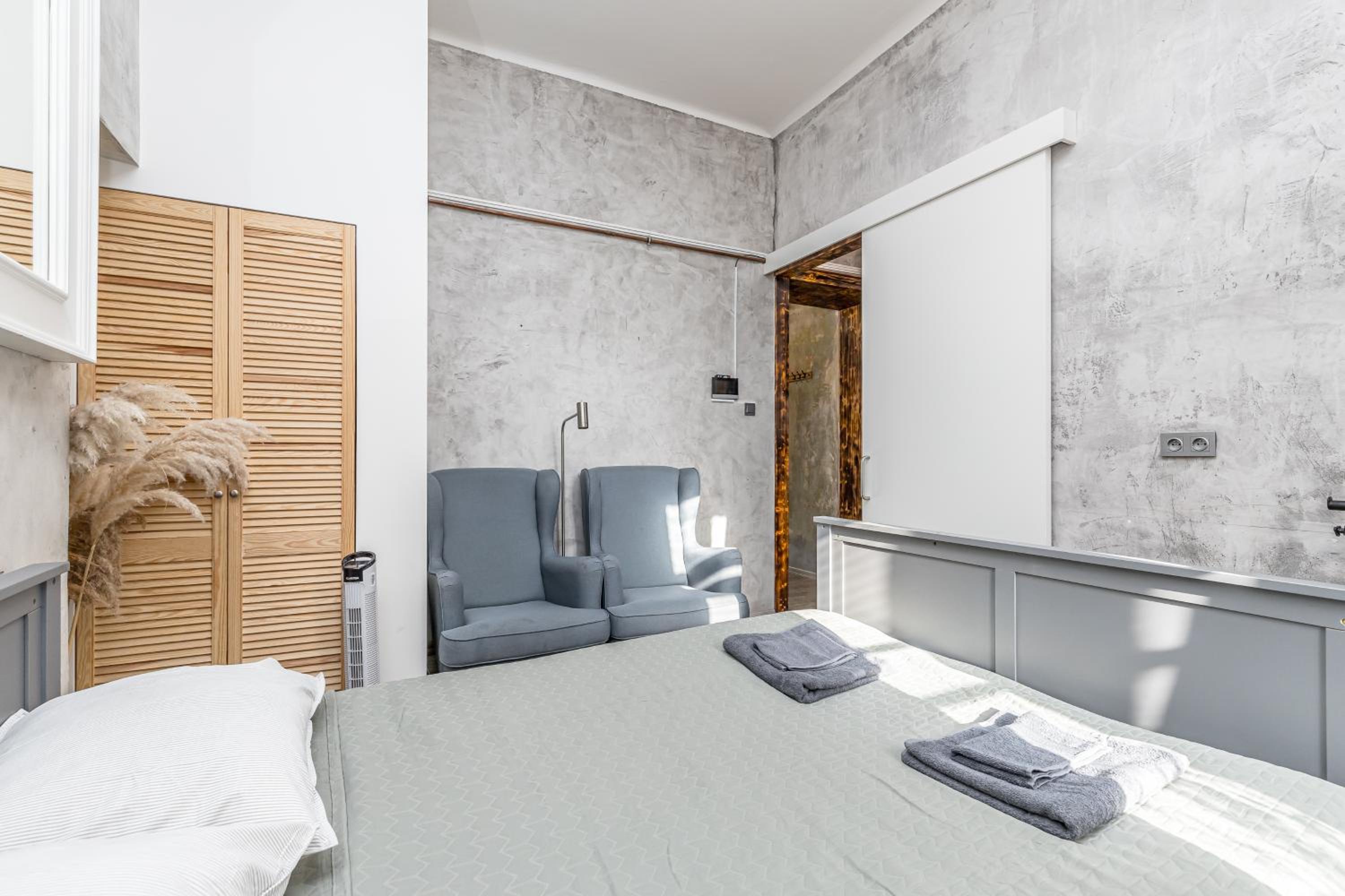 LOFT Apartments