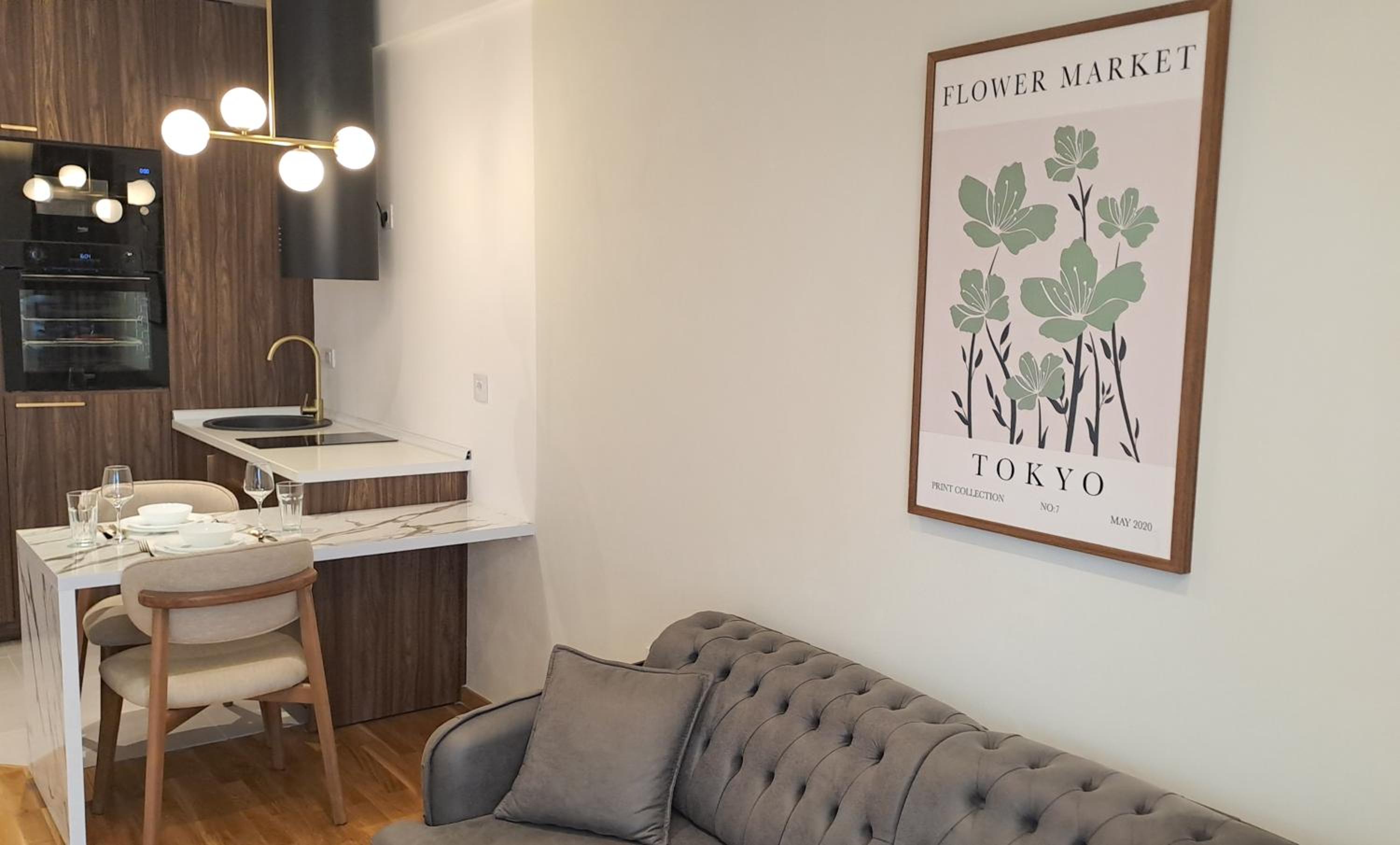 Design Apartment with Panoramic Views view 5