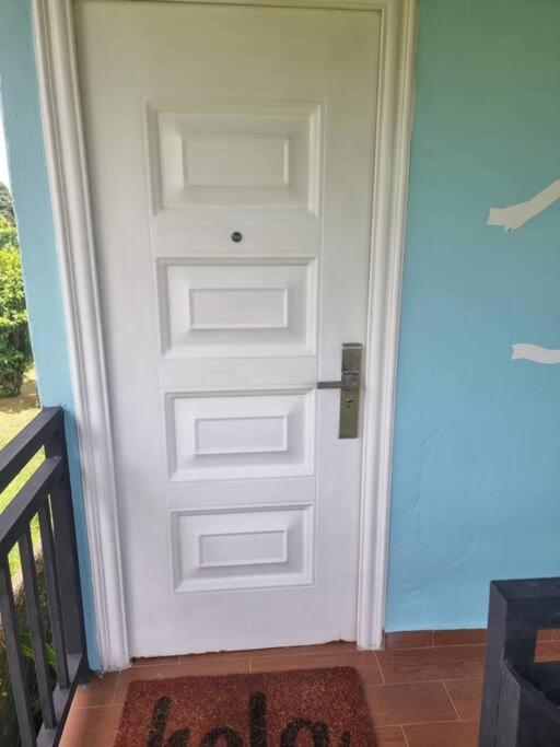 Cool Loft with King Bed 10 mins David 20 mins to Boquete