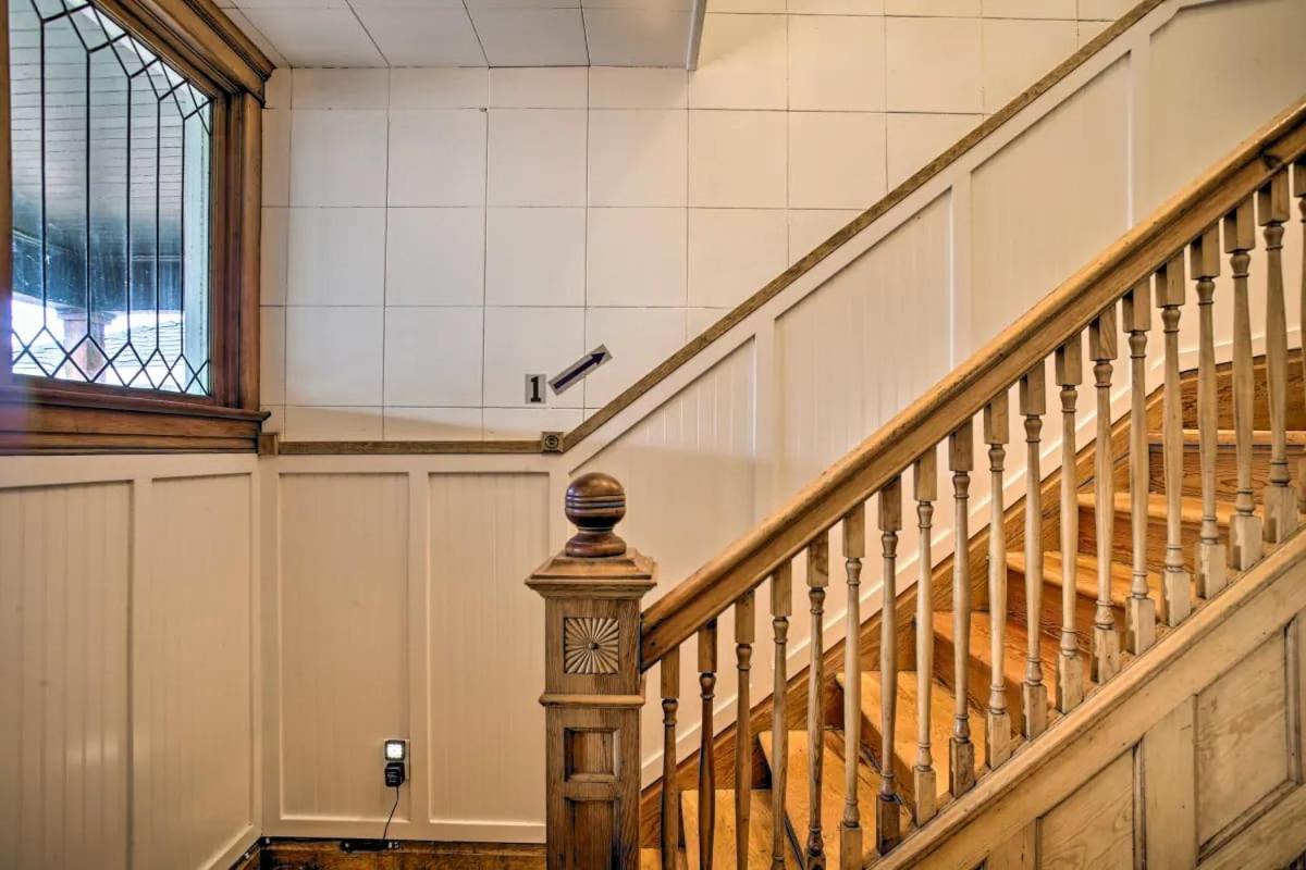 Spacious Villa-Triplex in Kendall Yards - Sleeps 16 view 4