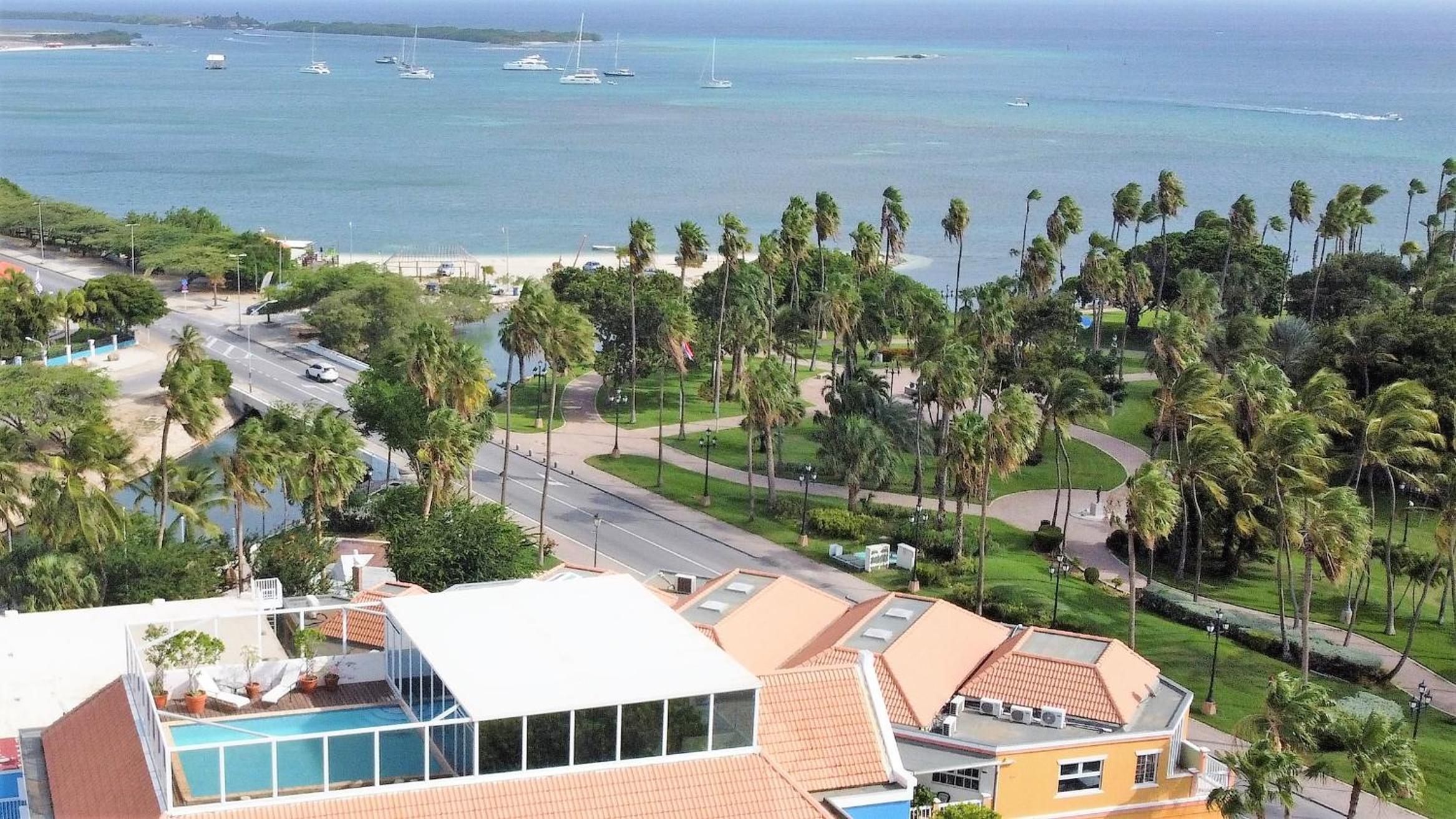 Bocobay Penthouse 4BR 4BA with Rooftop Pool