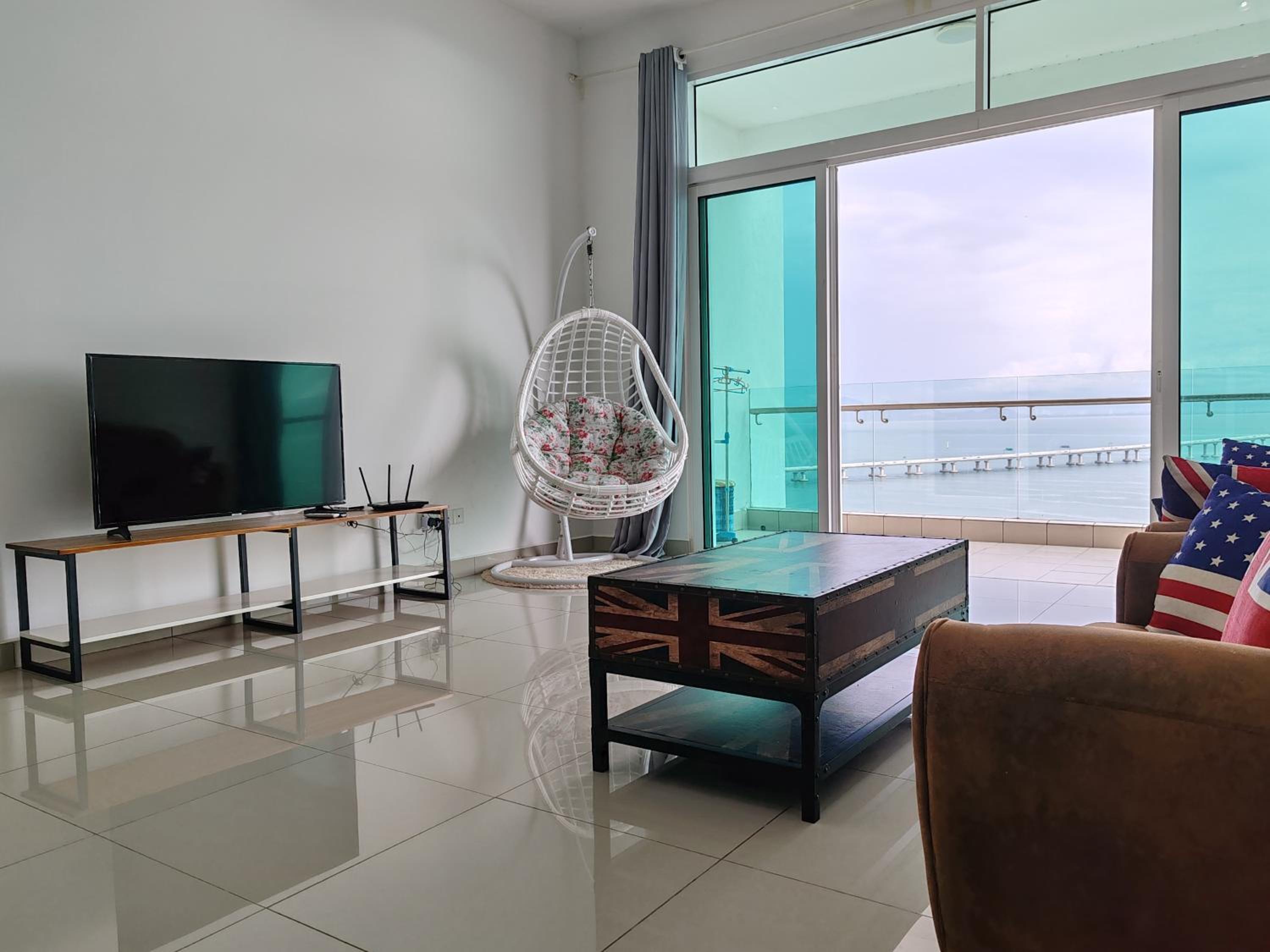 Seaview Vacation Condo 3R3B 8Pax photo 1