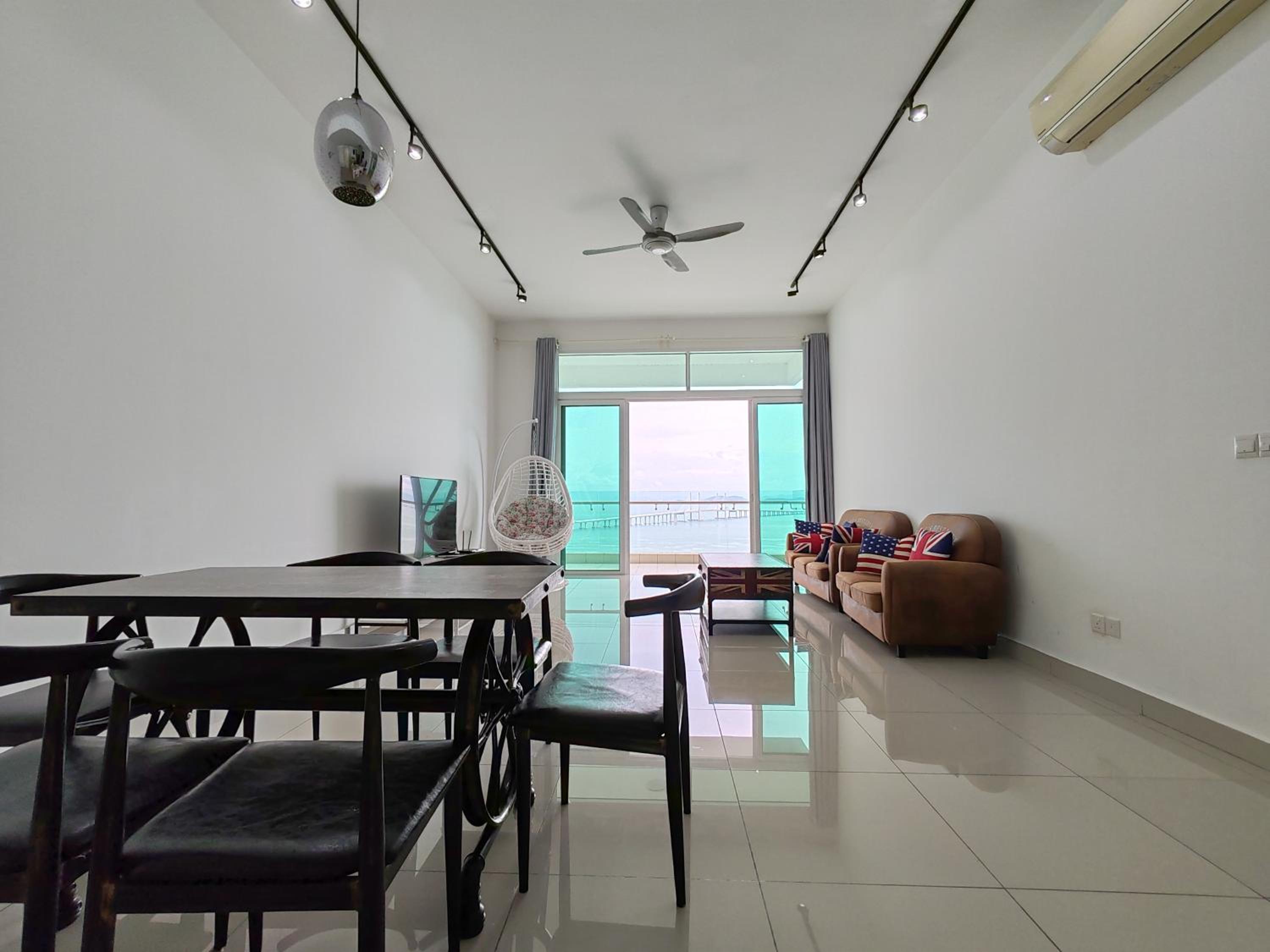 Seaview Vacation Condo 3R3B 8Pax photo 2
