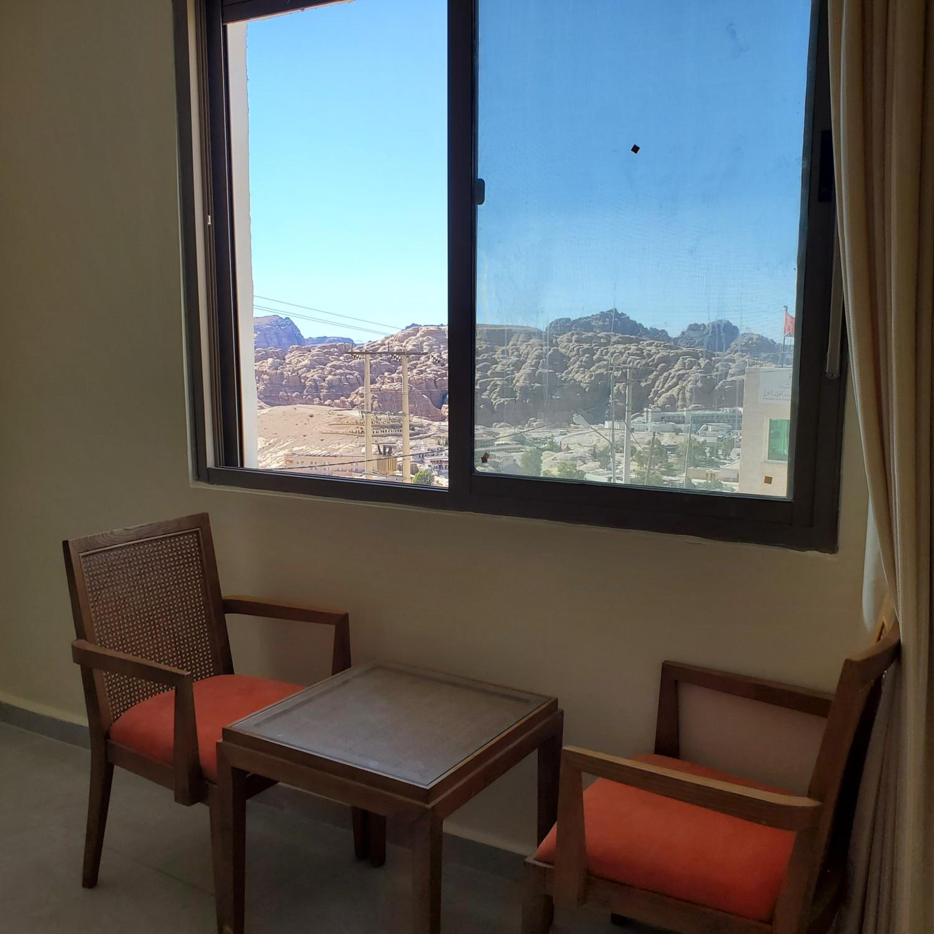 Petra Summit Hotel
