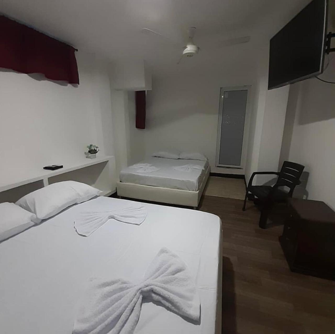 Hostal New Palenque - Habitaciones privadas
