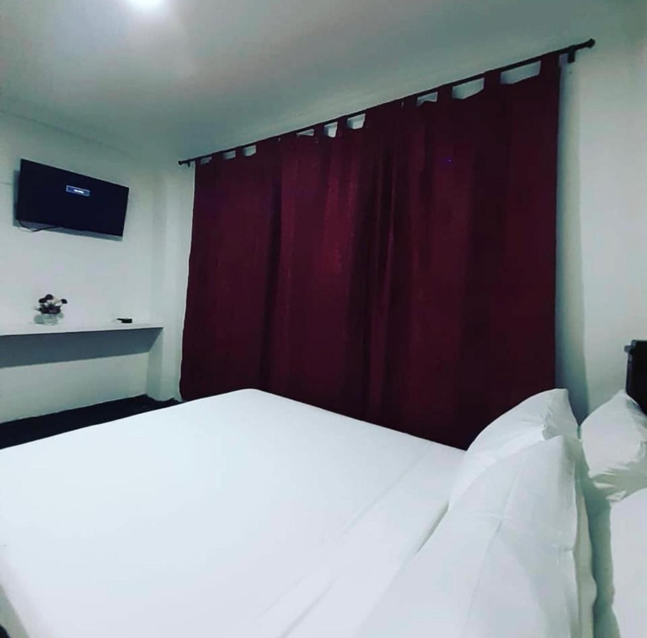 Hostal New Palenque - Habitaciones privadas