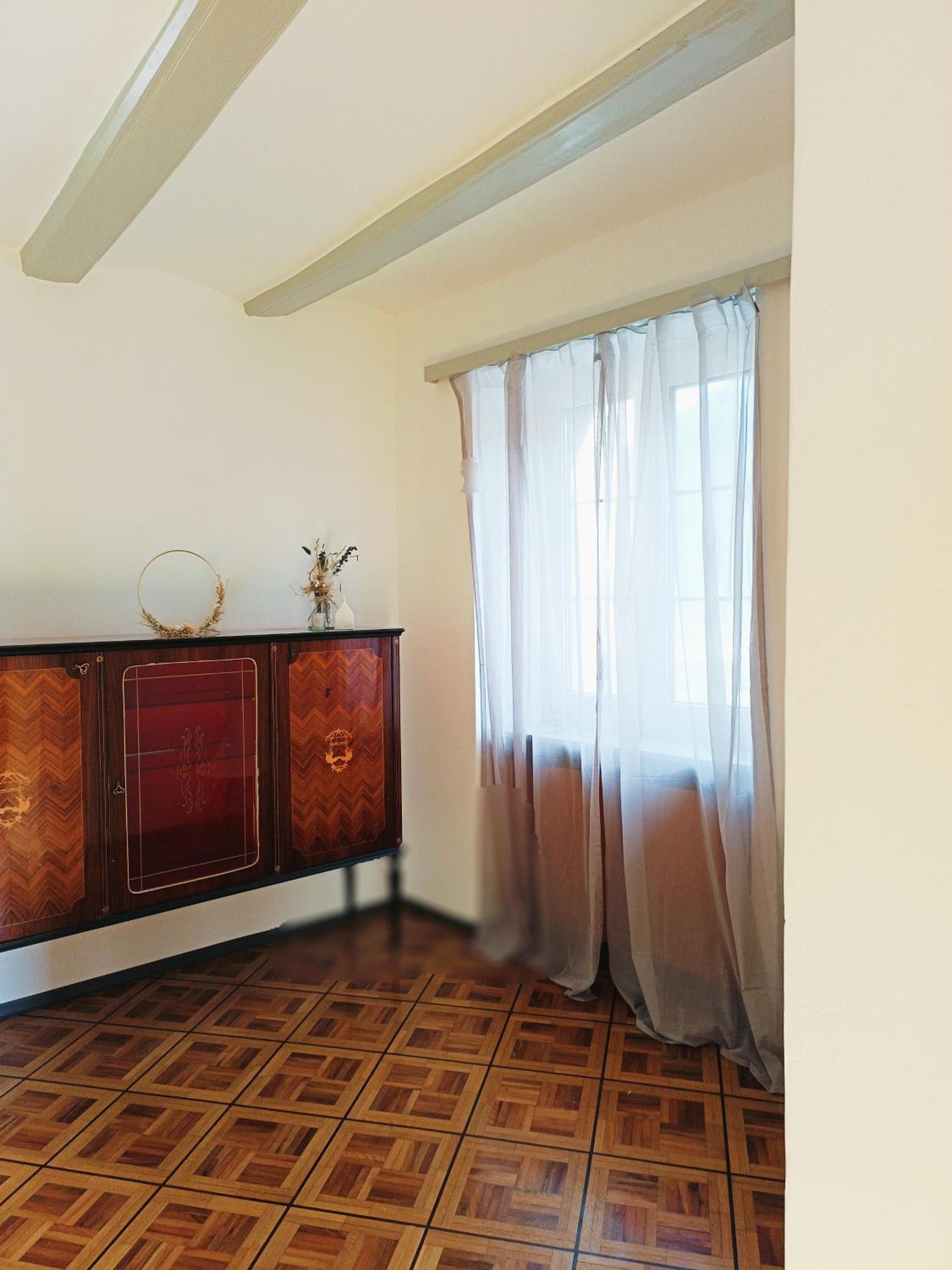 Casa Jenini - Wohnung im Patrizierhaus neben Schloss Leuk