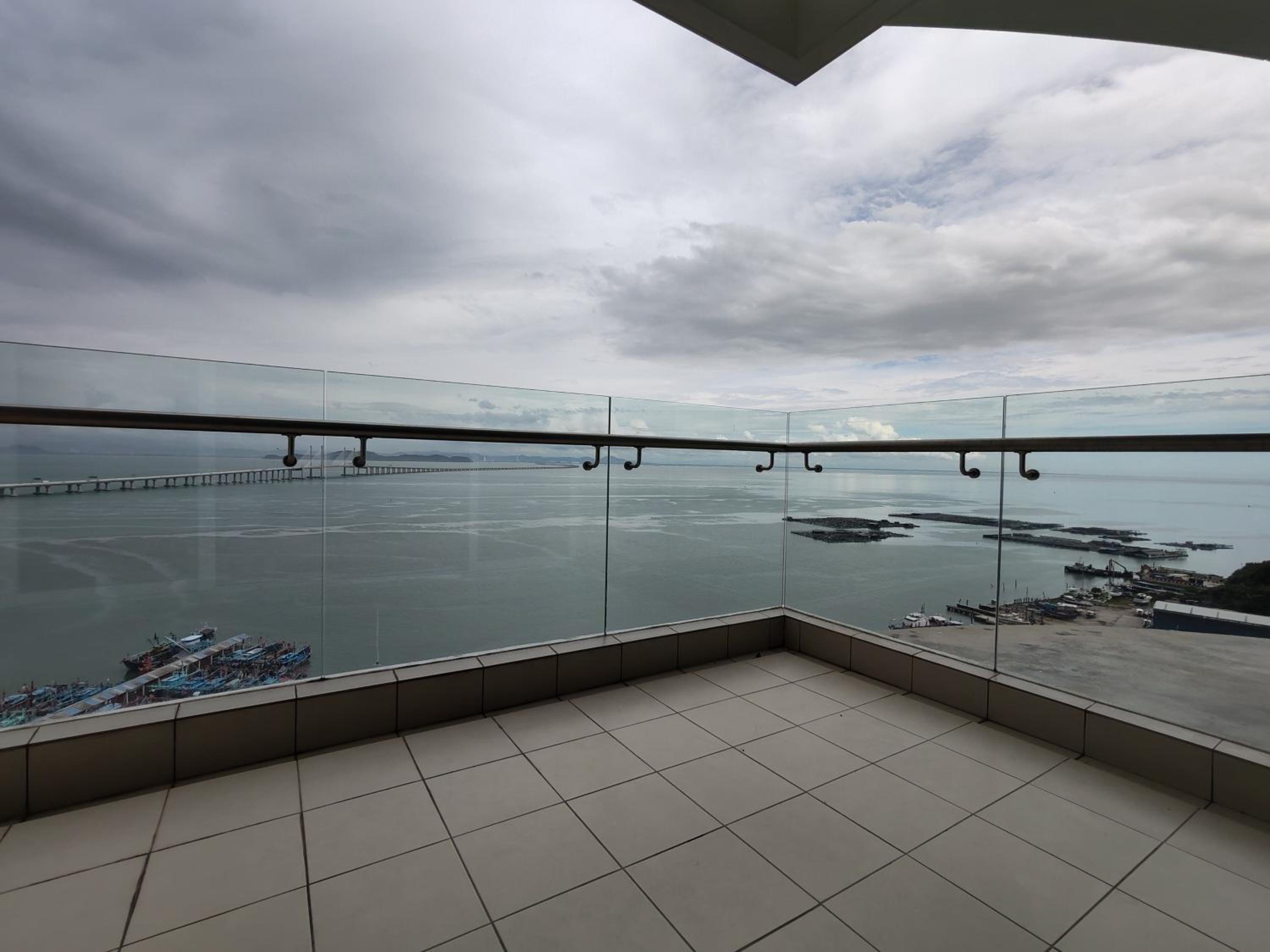 Seaview Vacation Condo 3R3B 8Pax photo 7