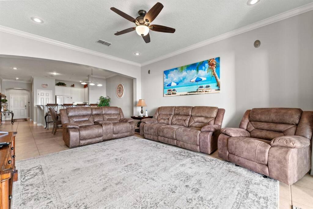 Oceanfront Condo Cinnamon Beach