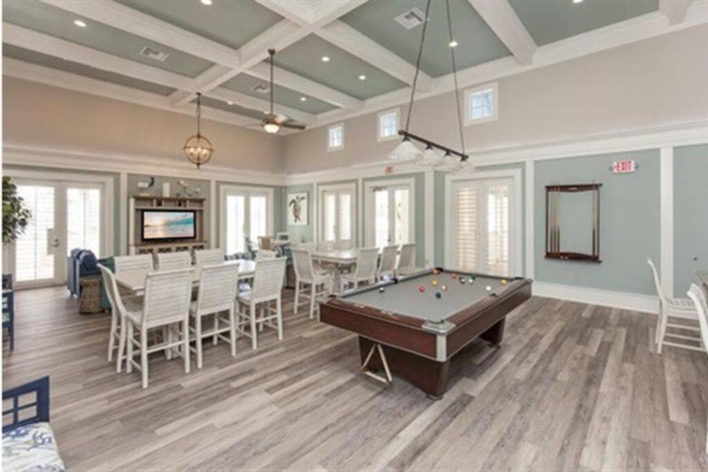Oceanfront Condo Cinnamon Beach