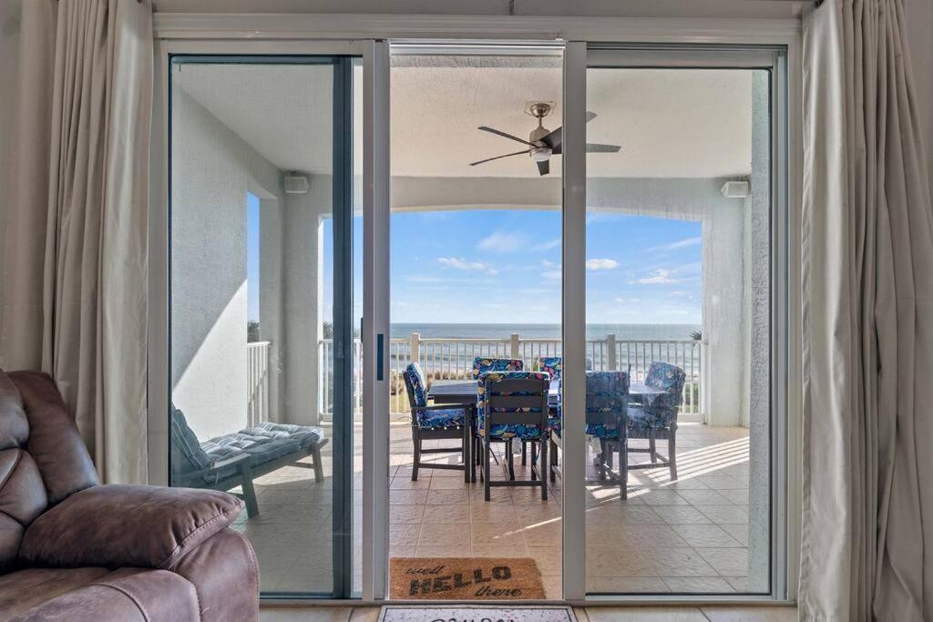 Oceanfront Condo Cinnamon Beach