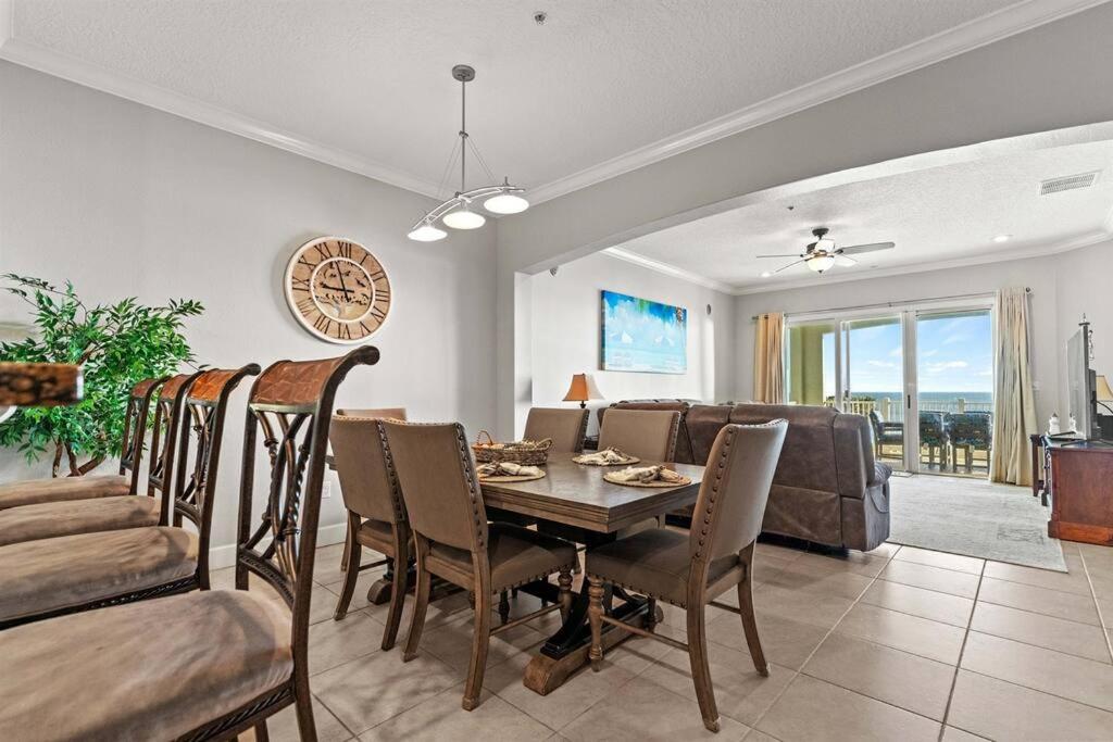 Oceanfront Condo Cinnamon Beach