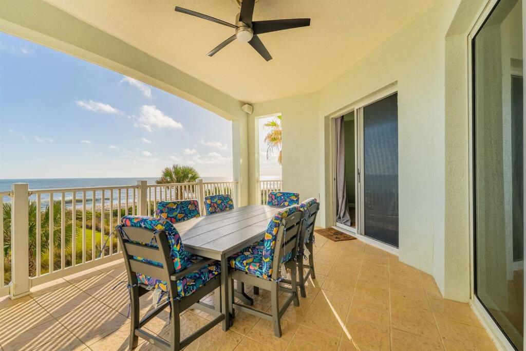Oceanfront Condo Cinnamon Beach