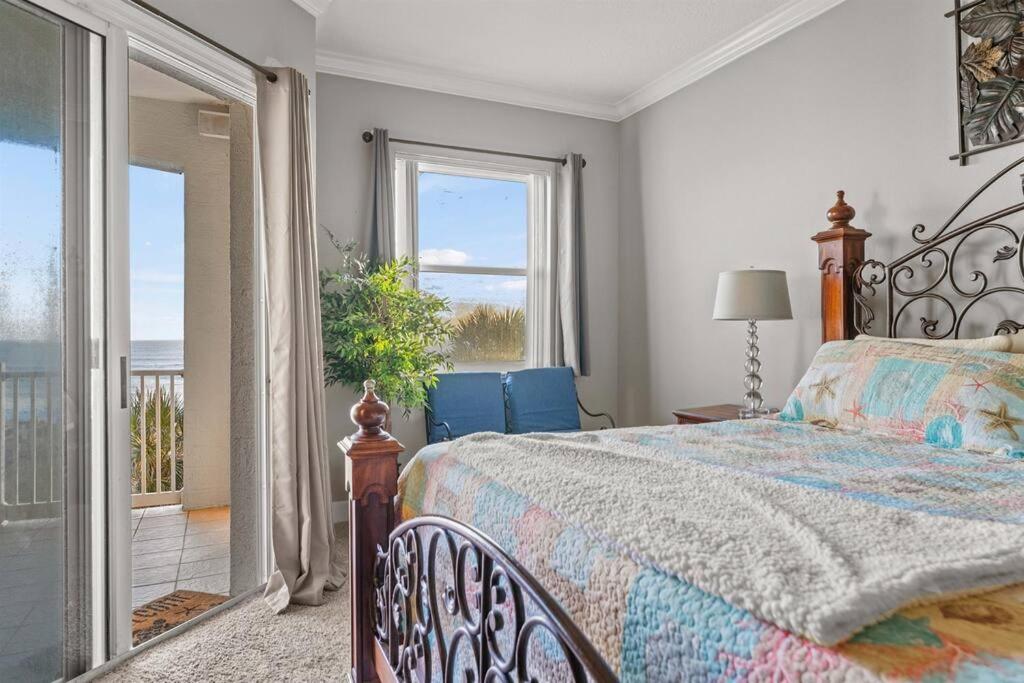 Oceanfront Condo Cinnamon Beach