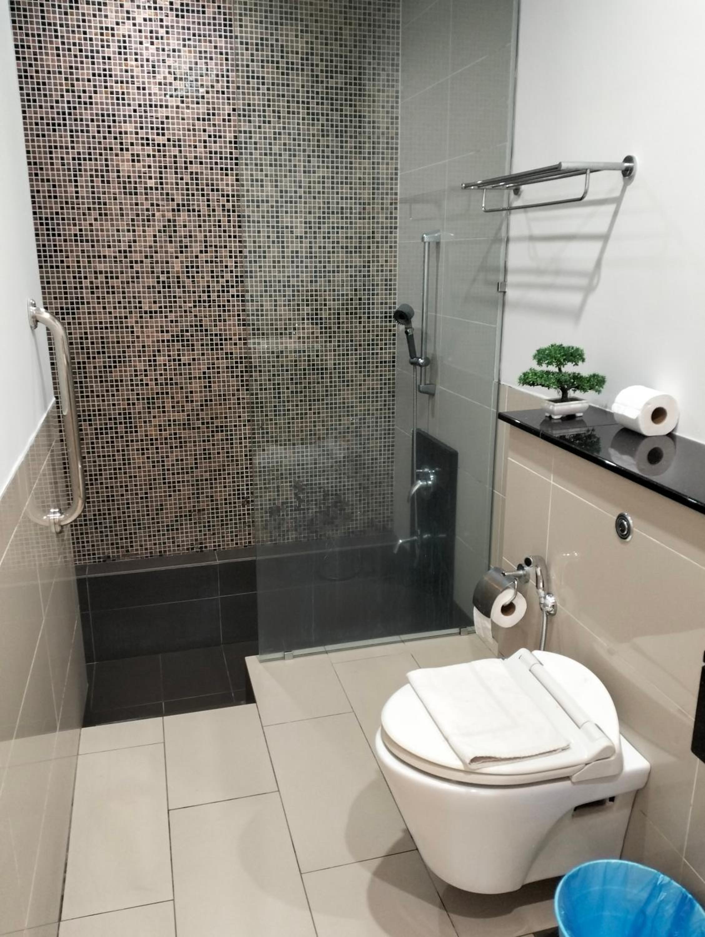 Star Suites At Swiss Garden Residences