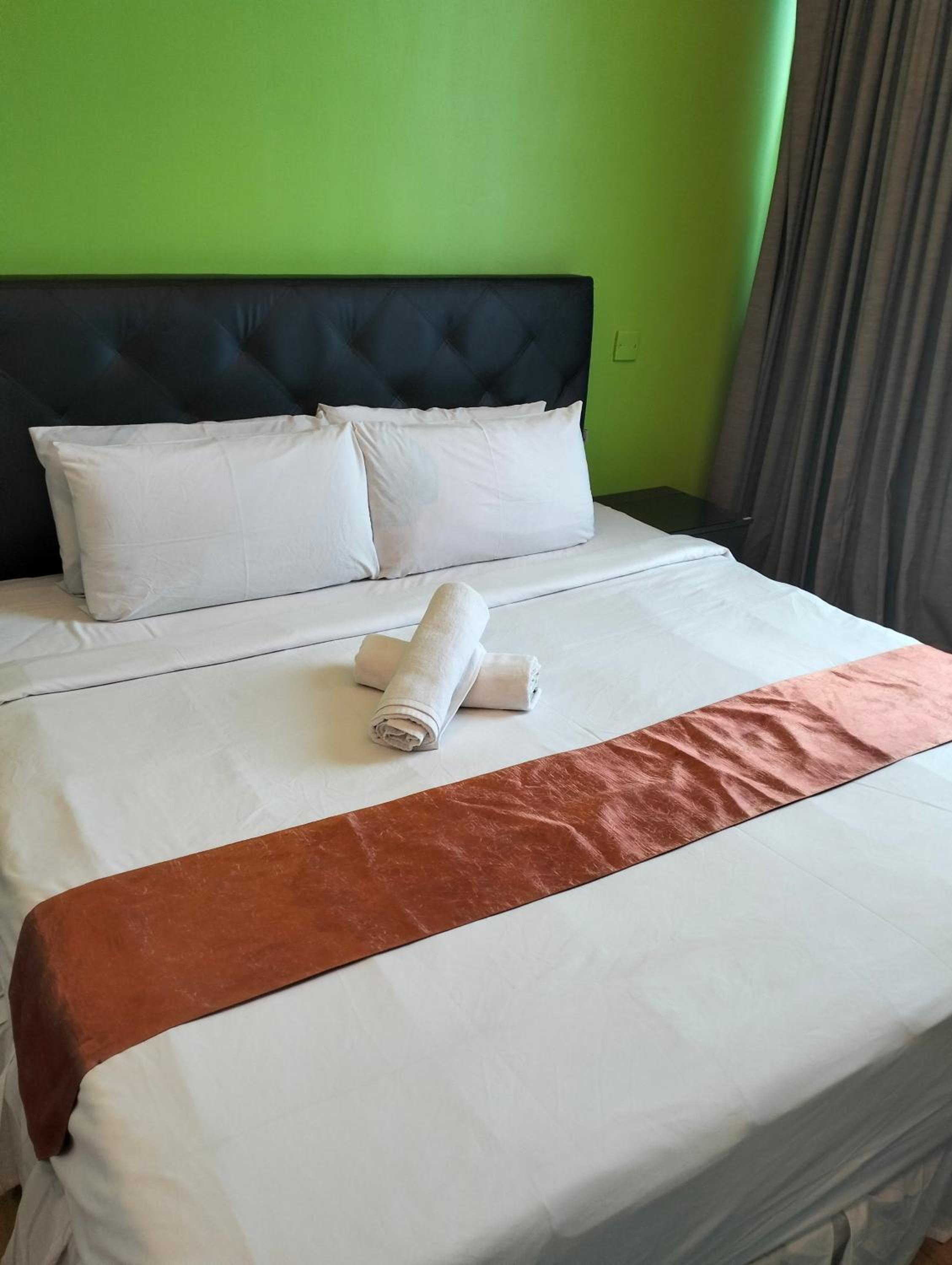 Star Suites At Swiss Garden Residences