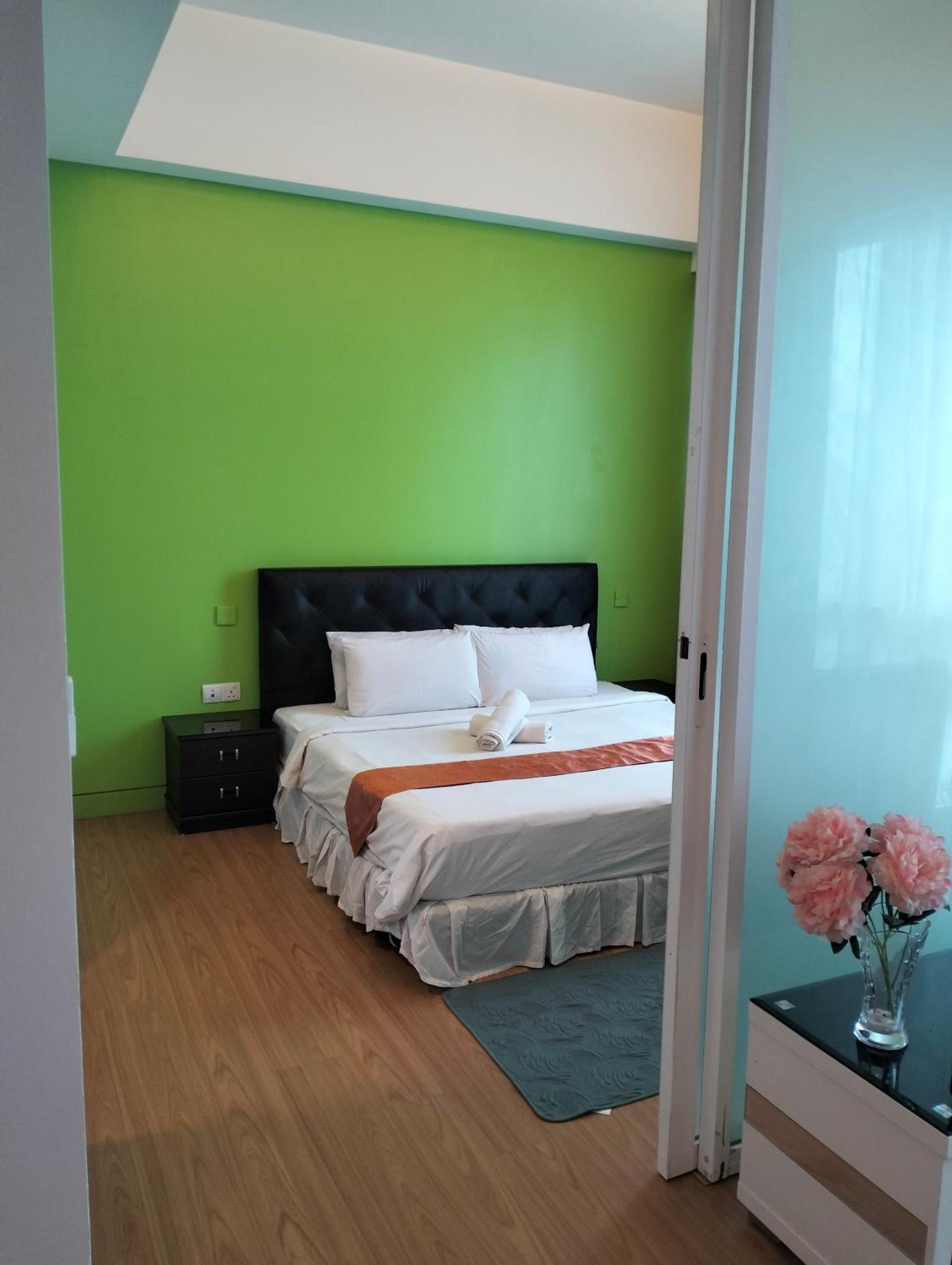 Star Suites At Swiss Garden Residences