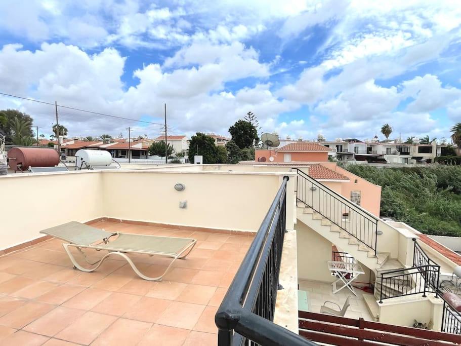 Roof Terrace Heaven with Sea View