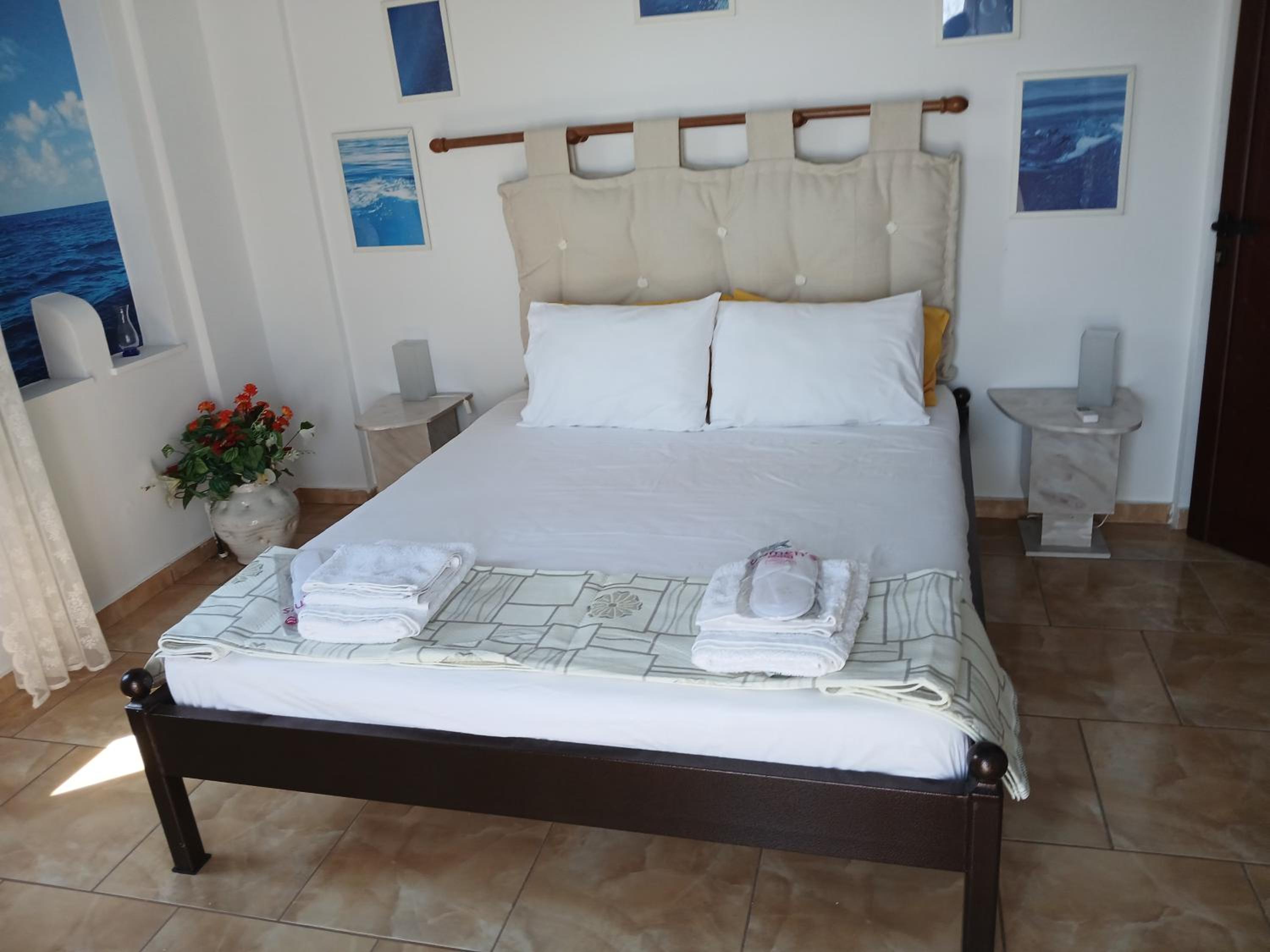 Villa Aspalathus Red, Pool and Panoramic Views to fulfil your Aegean memories