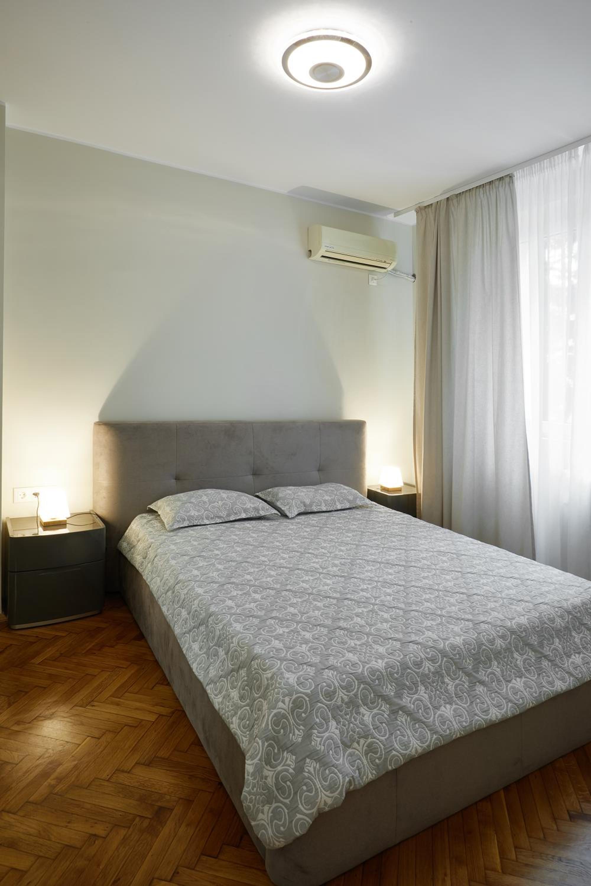 Central Apartment 2