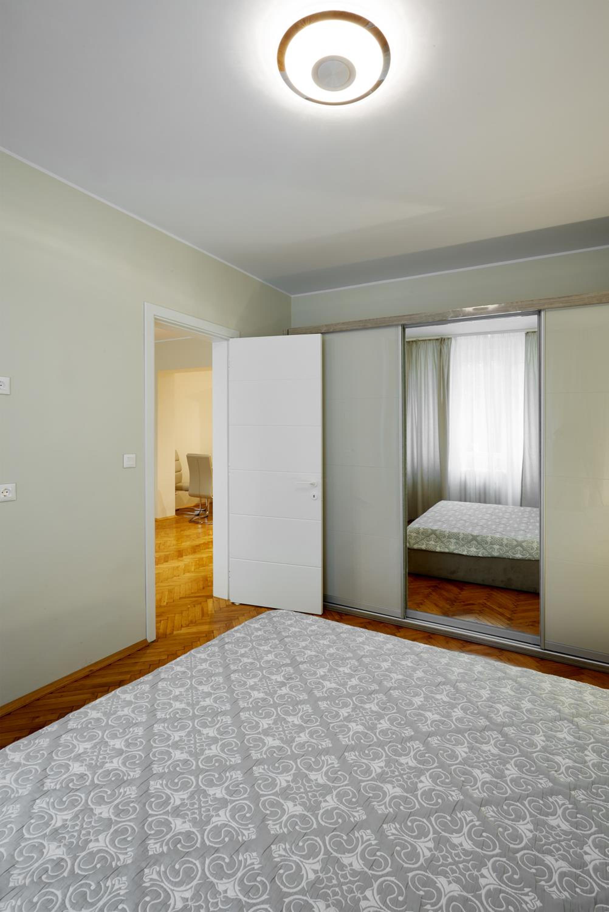 Central Apartment 2