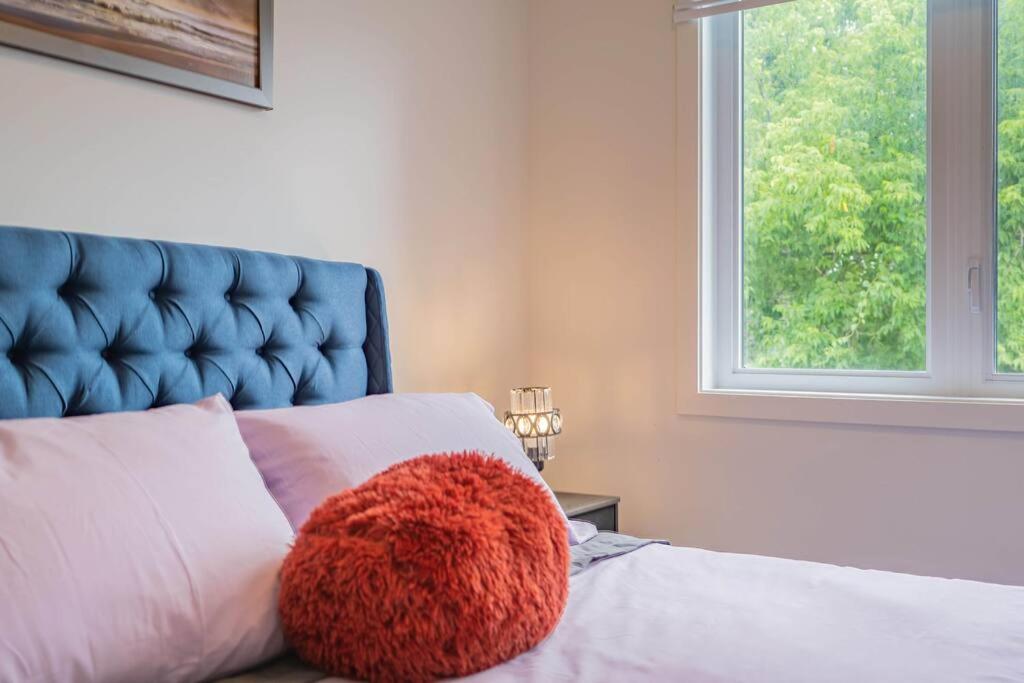 Modern 3BR Escape with 2 FREE Parking Spots