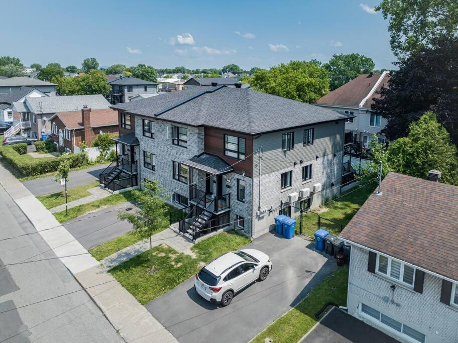 Modern 3BR Escape with 2 FREE Parking Spots