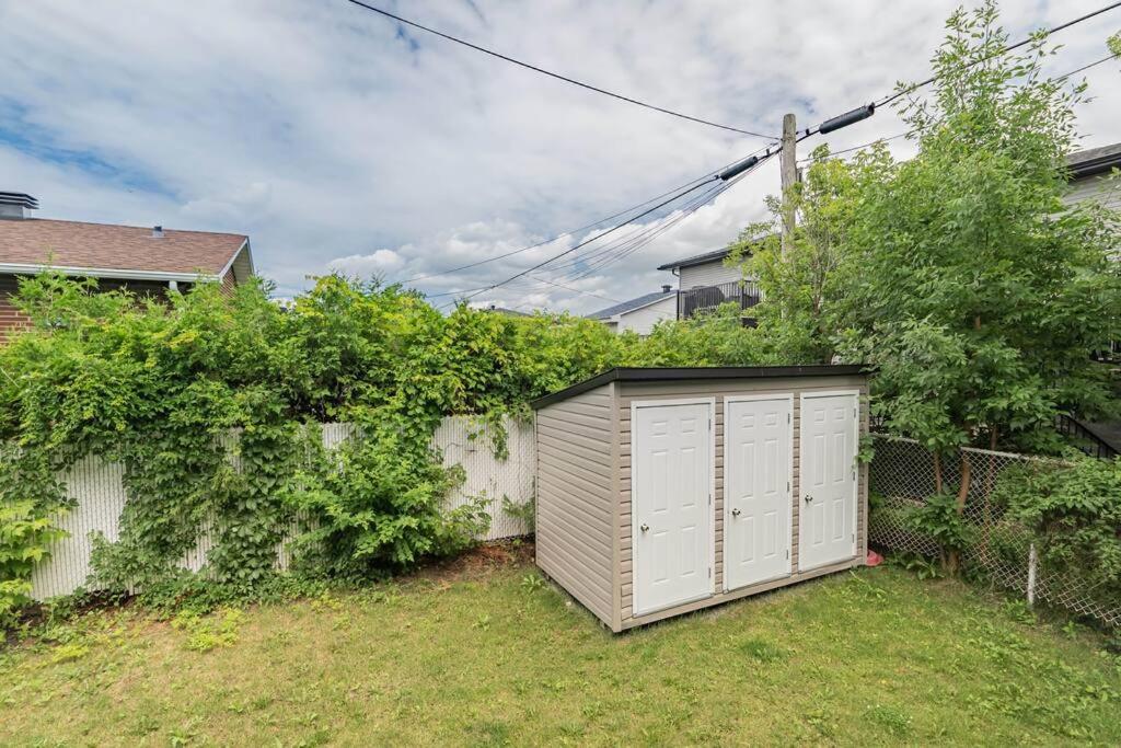 Modern 3BR Escape with 2 FREE Parking Spots