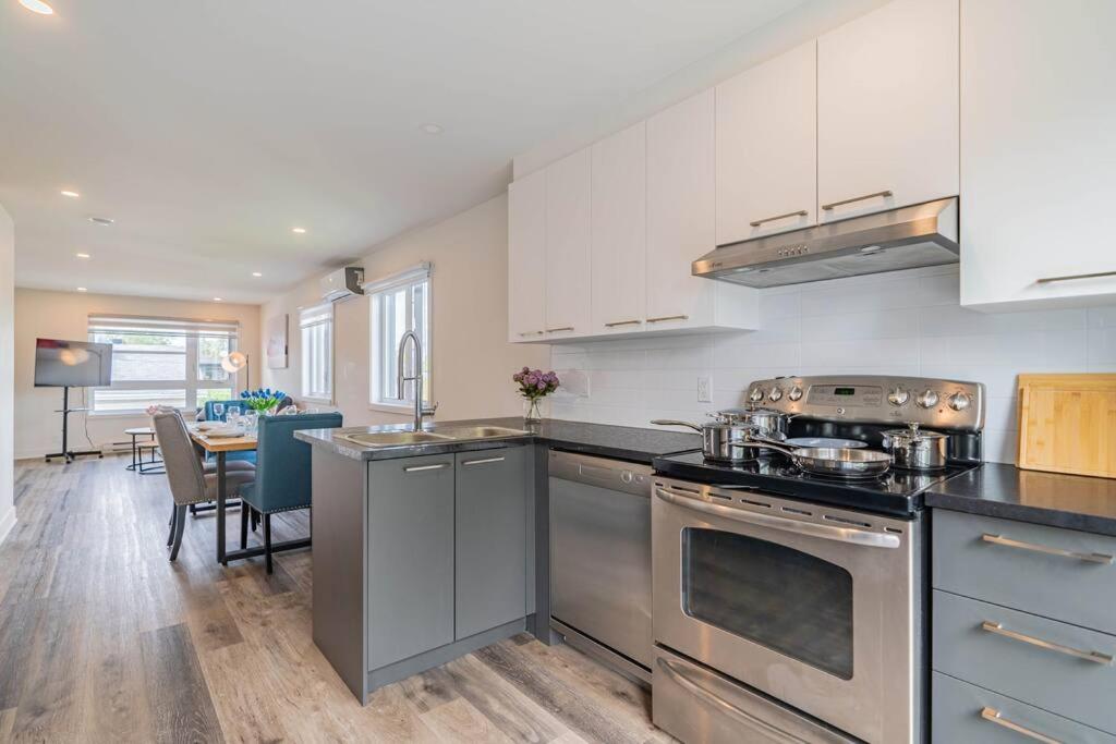 Modern 3BR Escape with 2 FREE Parking Spots