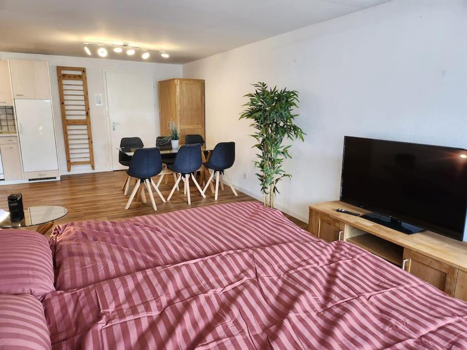 Für 4 Pers neben Talstation Parsennbahn und Bünda Skilift private Dachterrasse