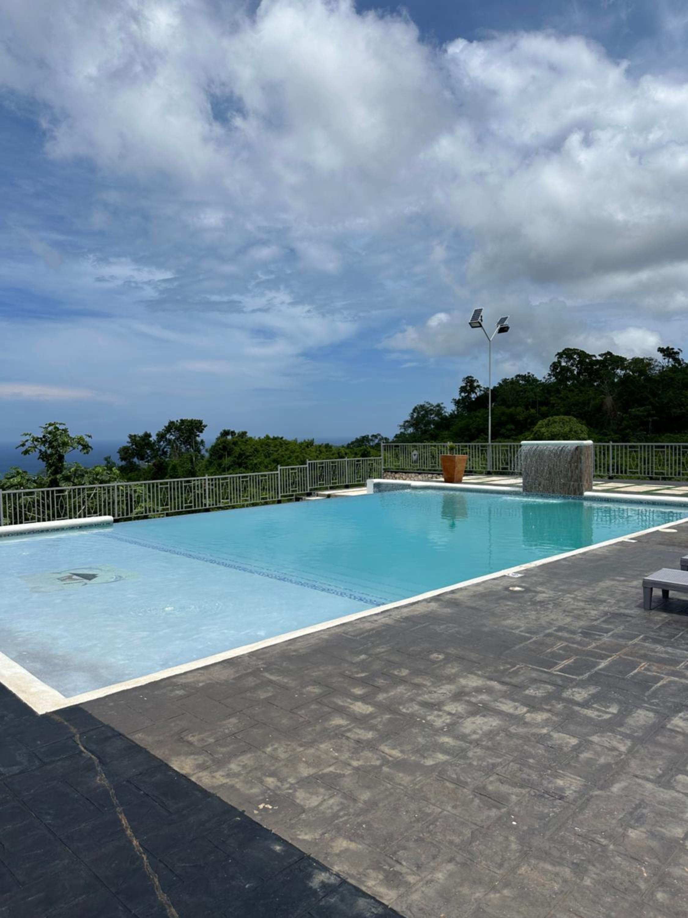 Pyramid point villa