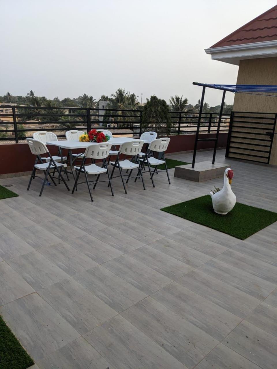 Appartement a la residence TOUMBA view 3