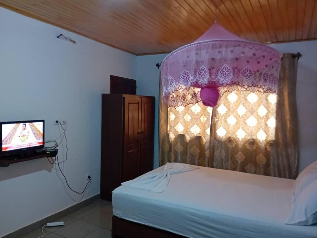 RESIDENCE TCHAMS Chambres meublées situé ANGUISSA
