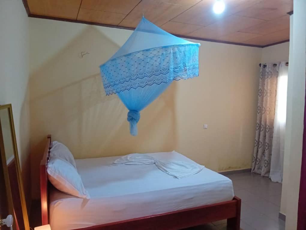 RESIDENCE TCHAMS Chambres meublées situé ANGUISSA