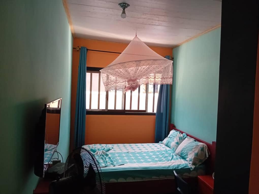 RESIDENCE TCHAMS Chambres meublées situé ANGUISSA