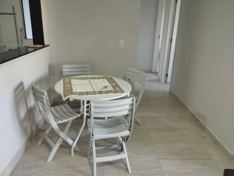 Itaúna dois quartos