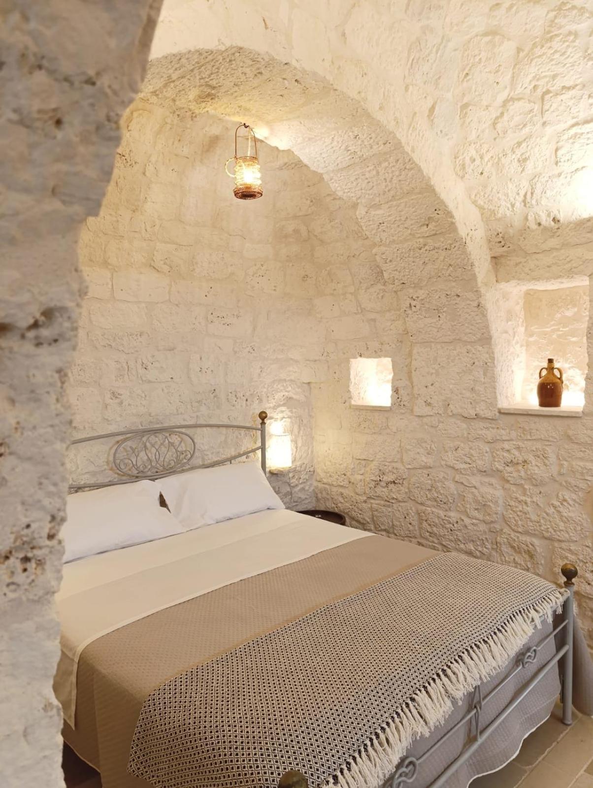 Trulli Fortunato private, heated swimming pool