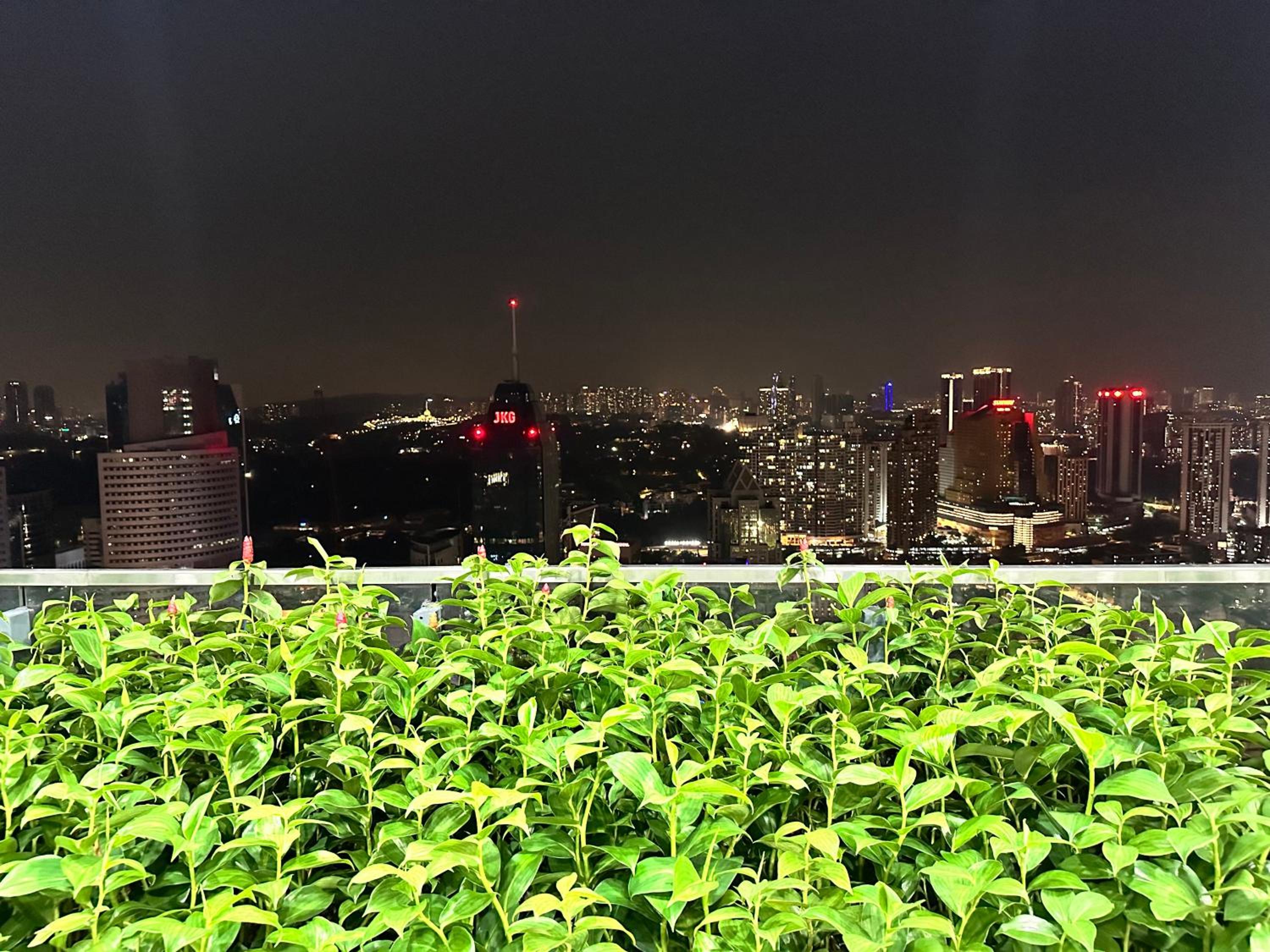 The Colony by Infinitum KLCC Sky Pool Kualalumpur