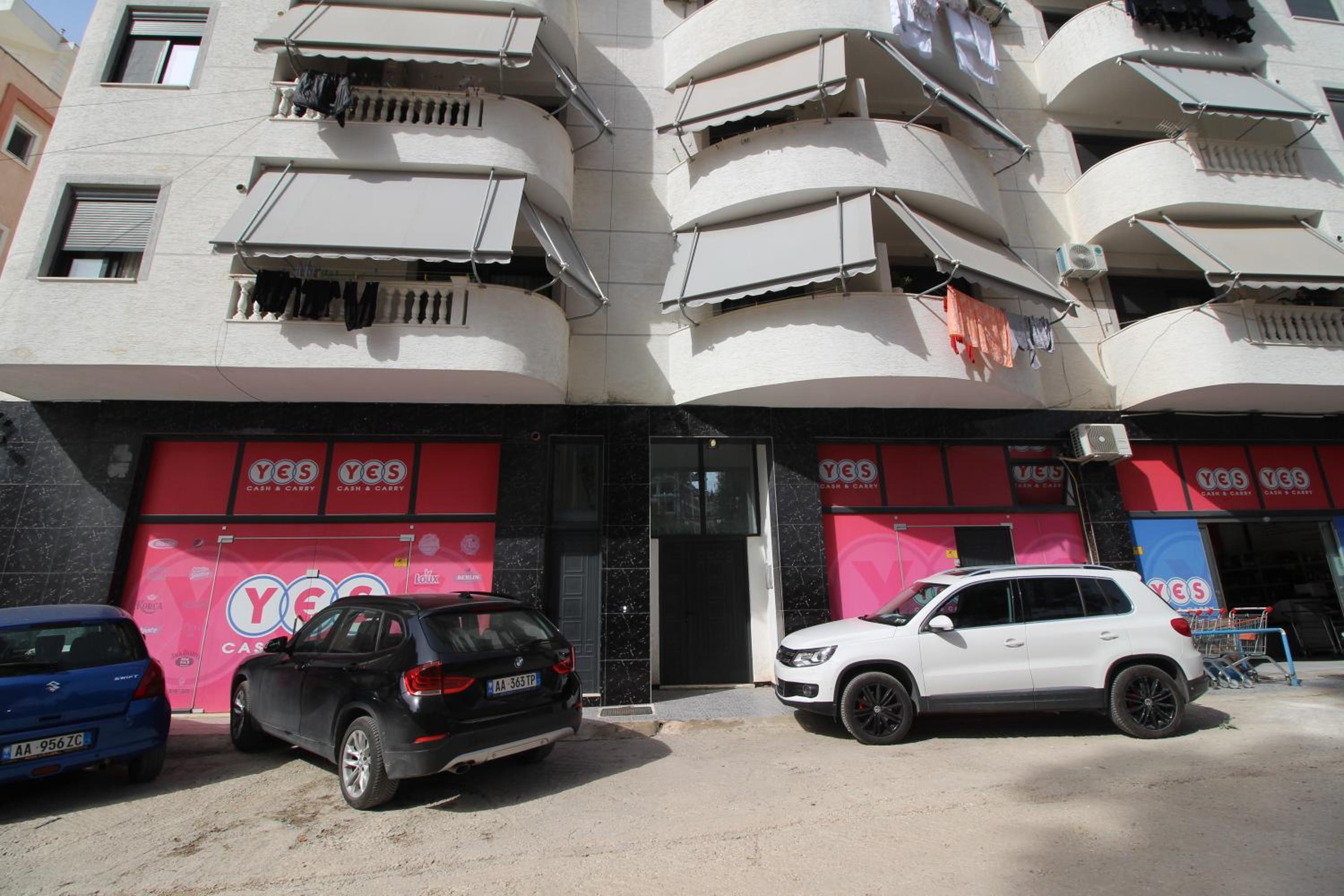 Motra Apartment