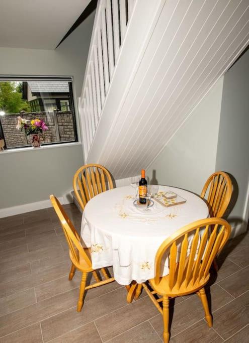 Sullcon Apartment