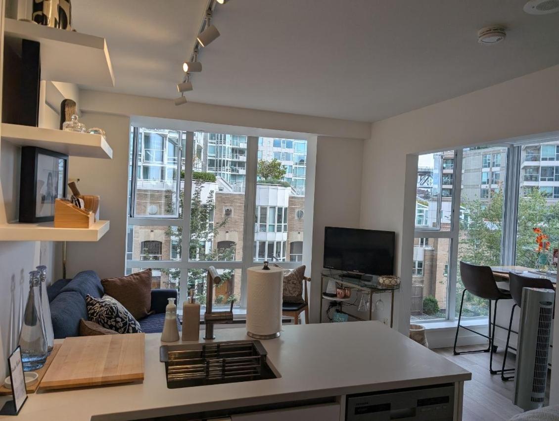 Penthouses of Beach Ave