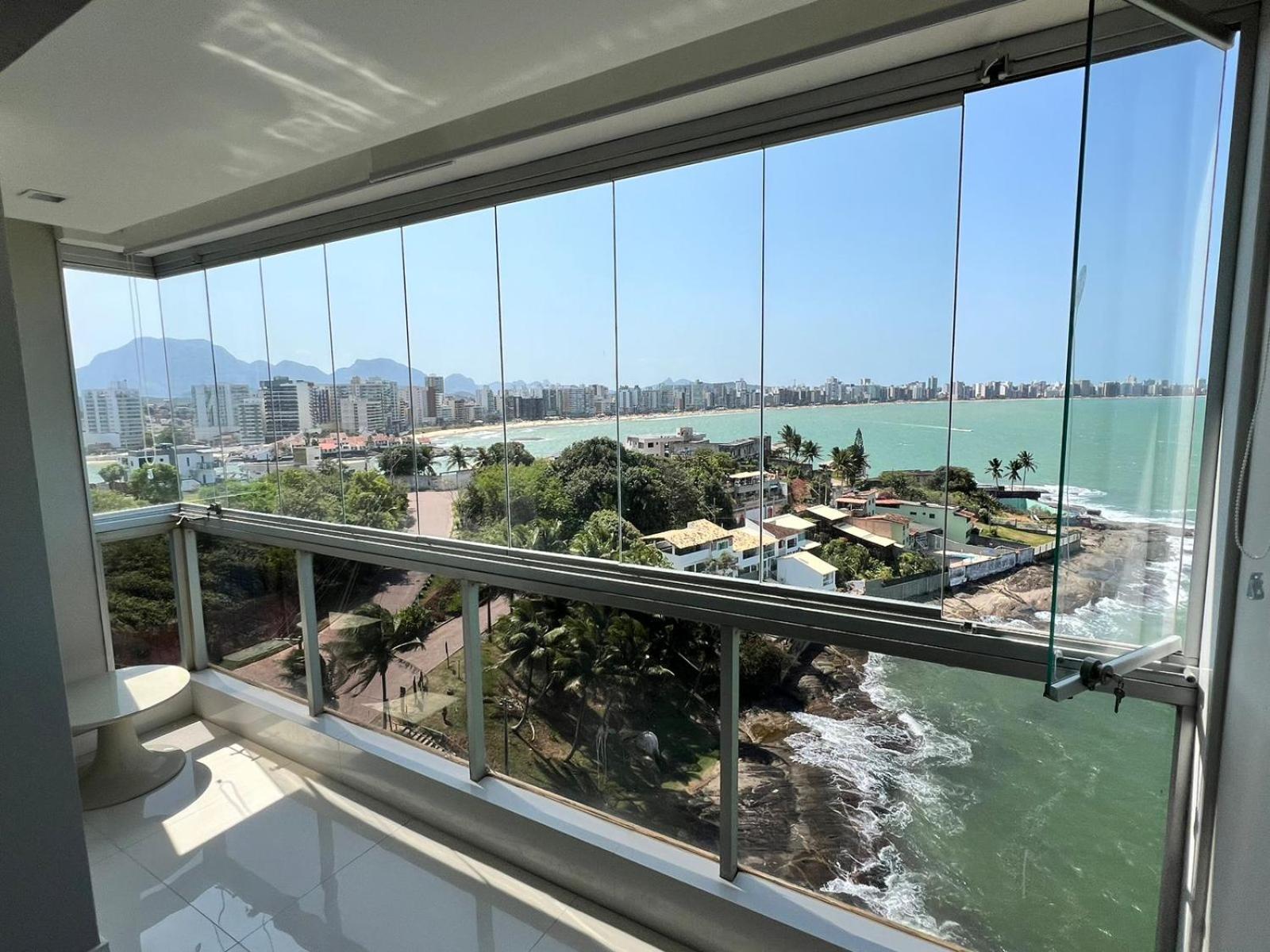 Apartamento Guarapari frente para o mar