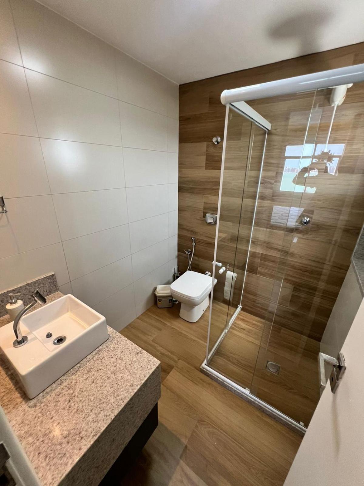 Apartamento Guarapari frente para o mar