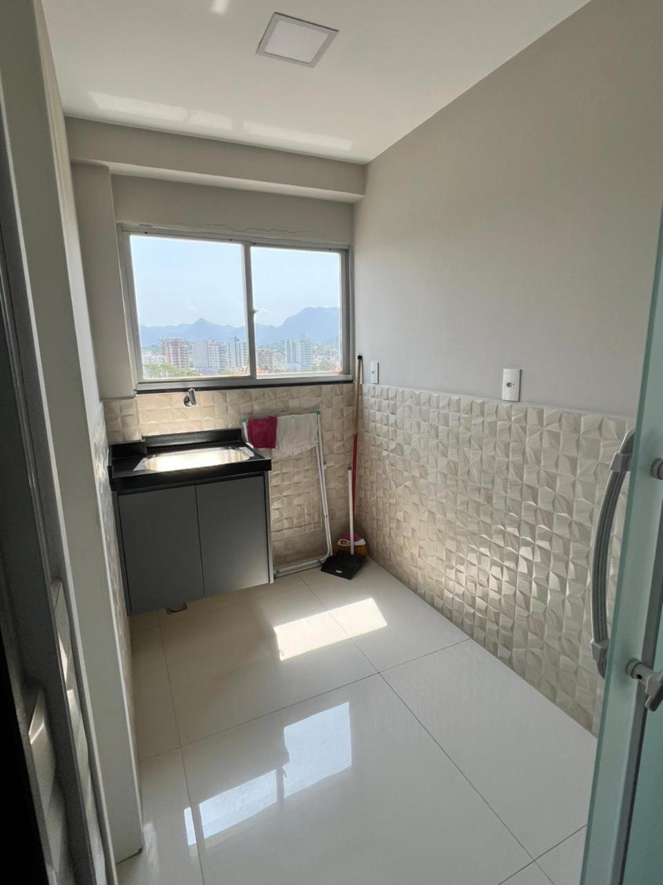 Apartamento Guarapari frente para o mar