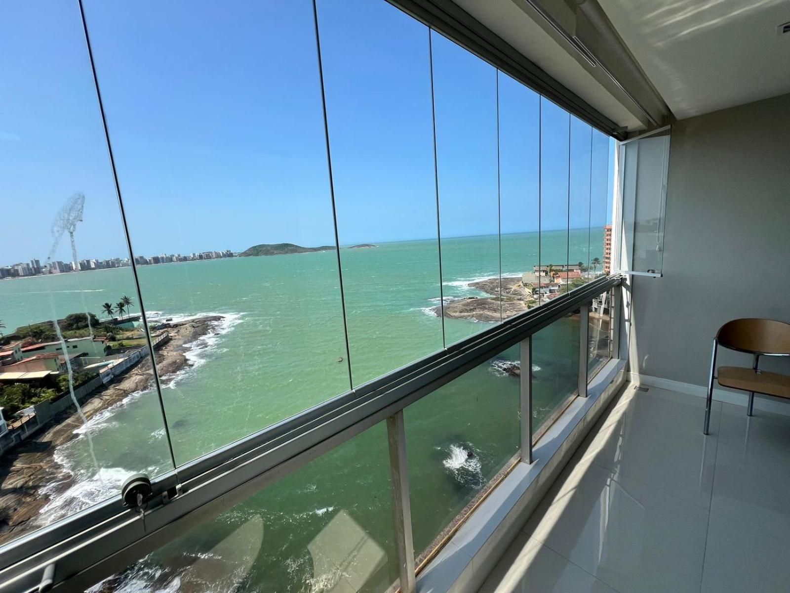 Apartamento Guarapari frente para o mar