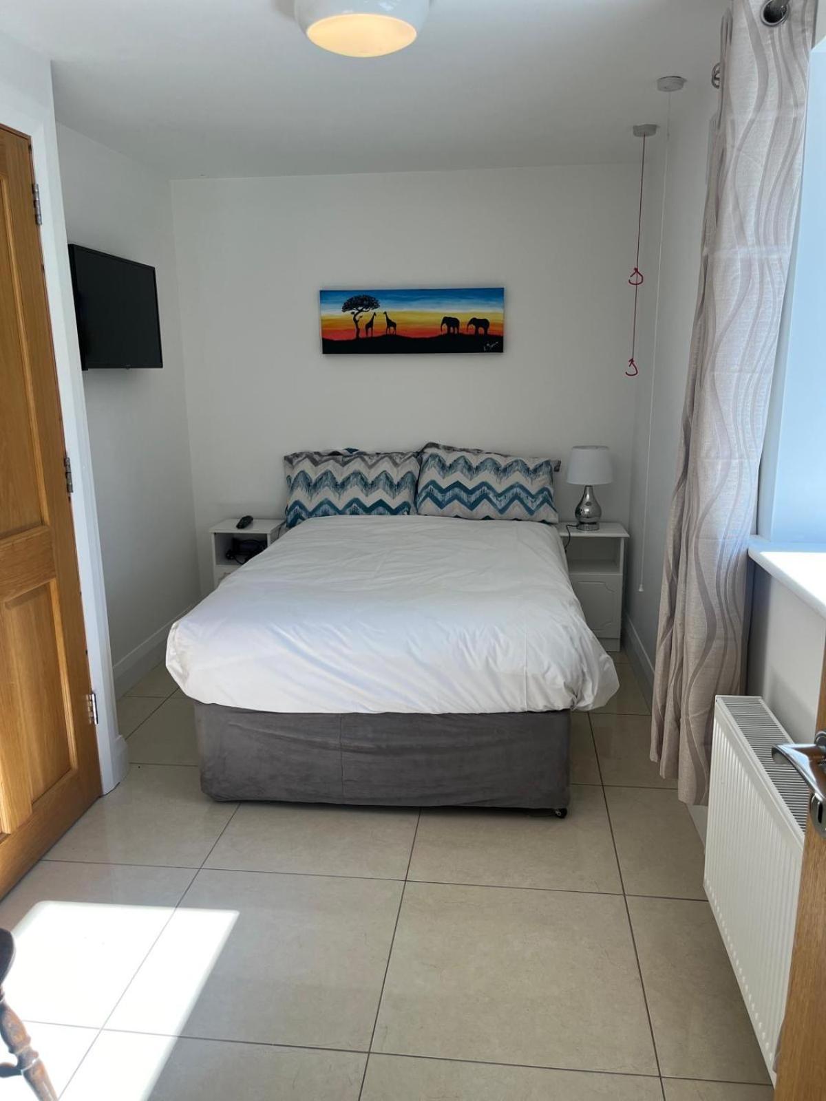 Chestnut Lodge Ballindrum R14YW02