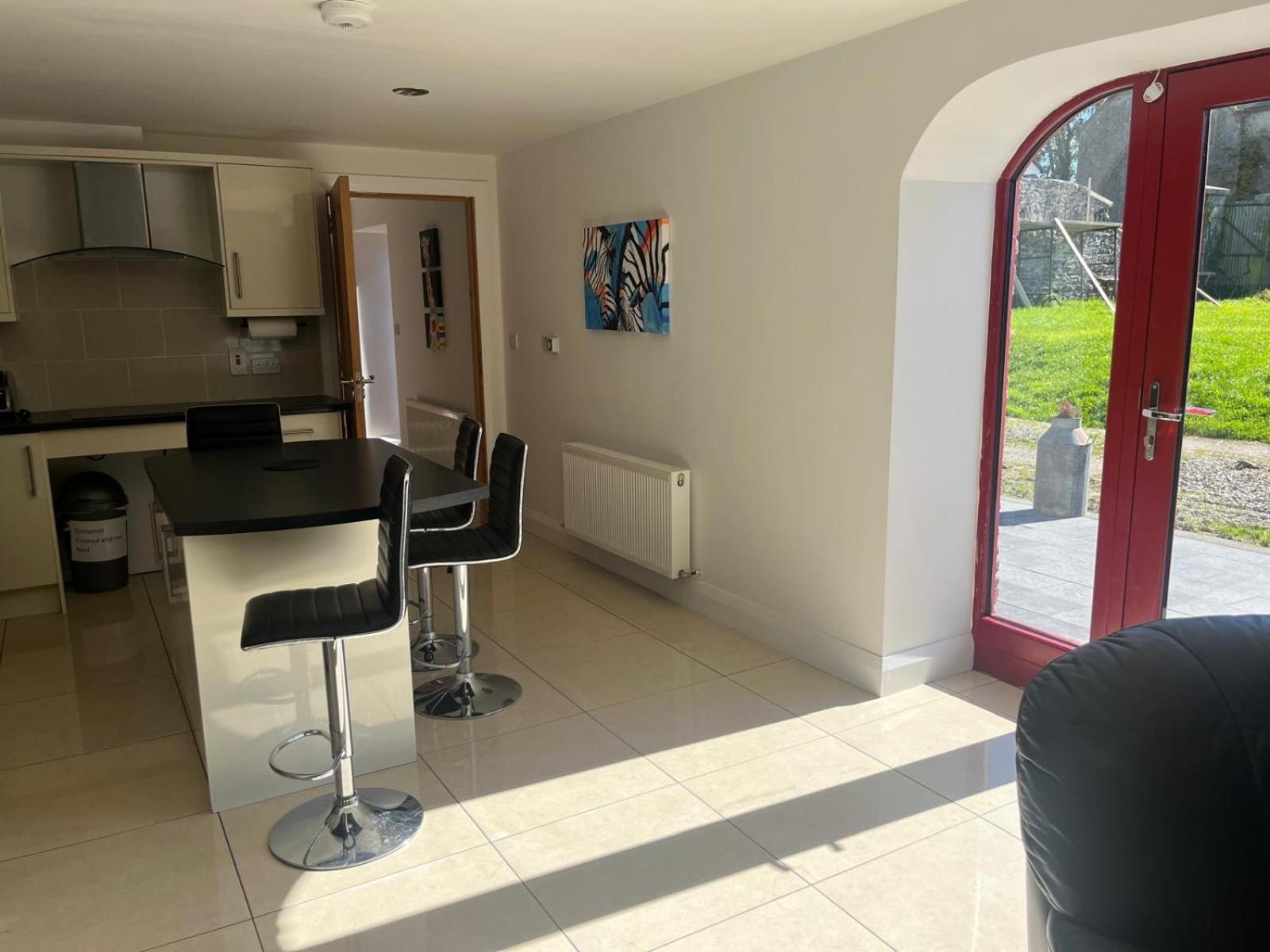 Chestnut Lodge Ballindrum R14YW02