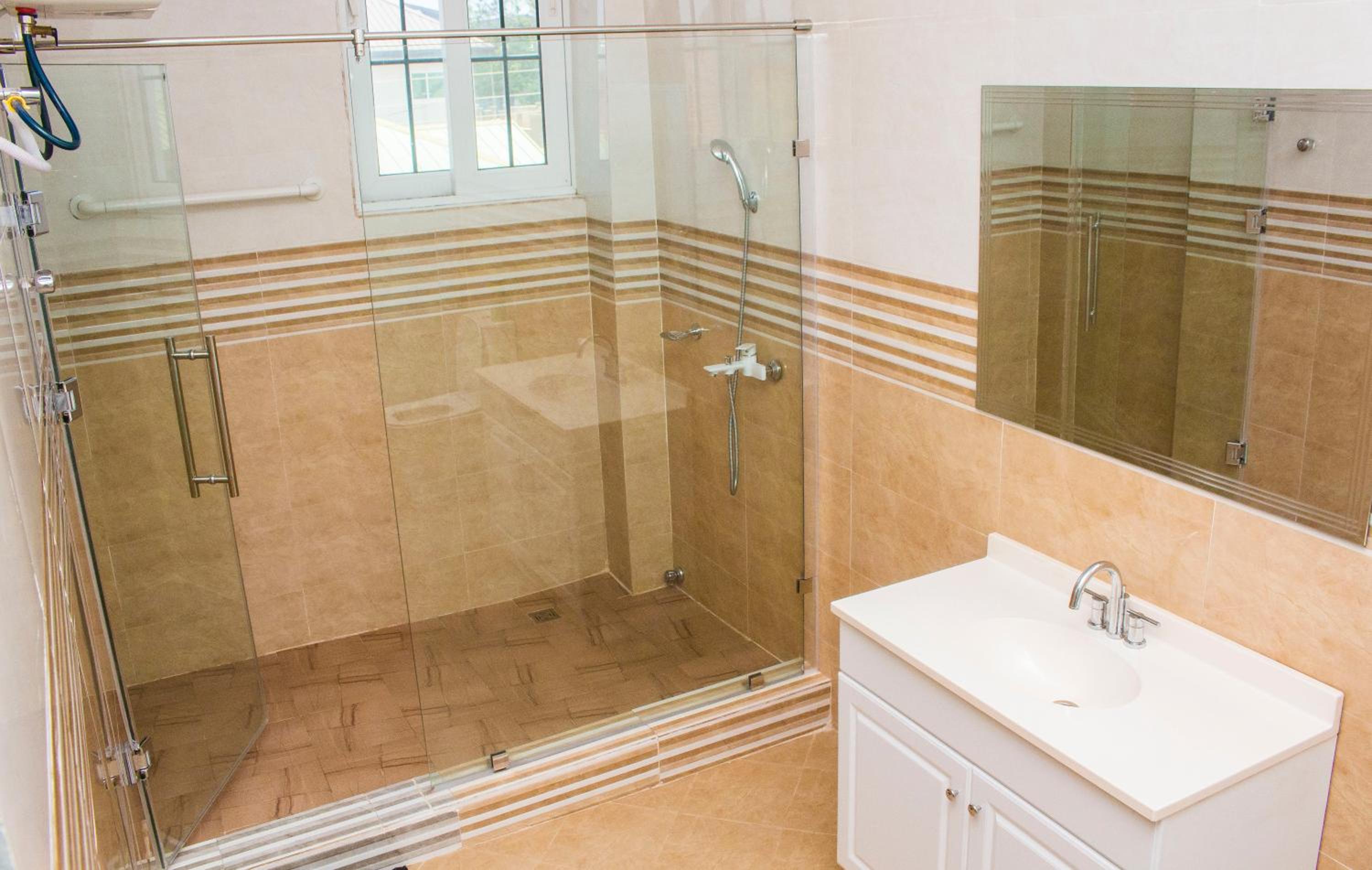 Adonai Apartments