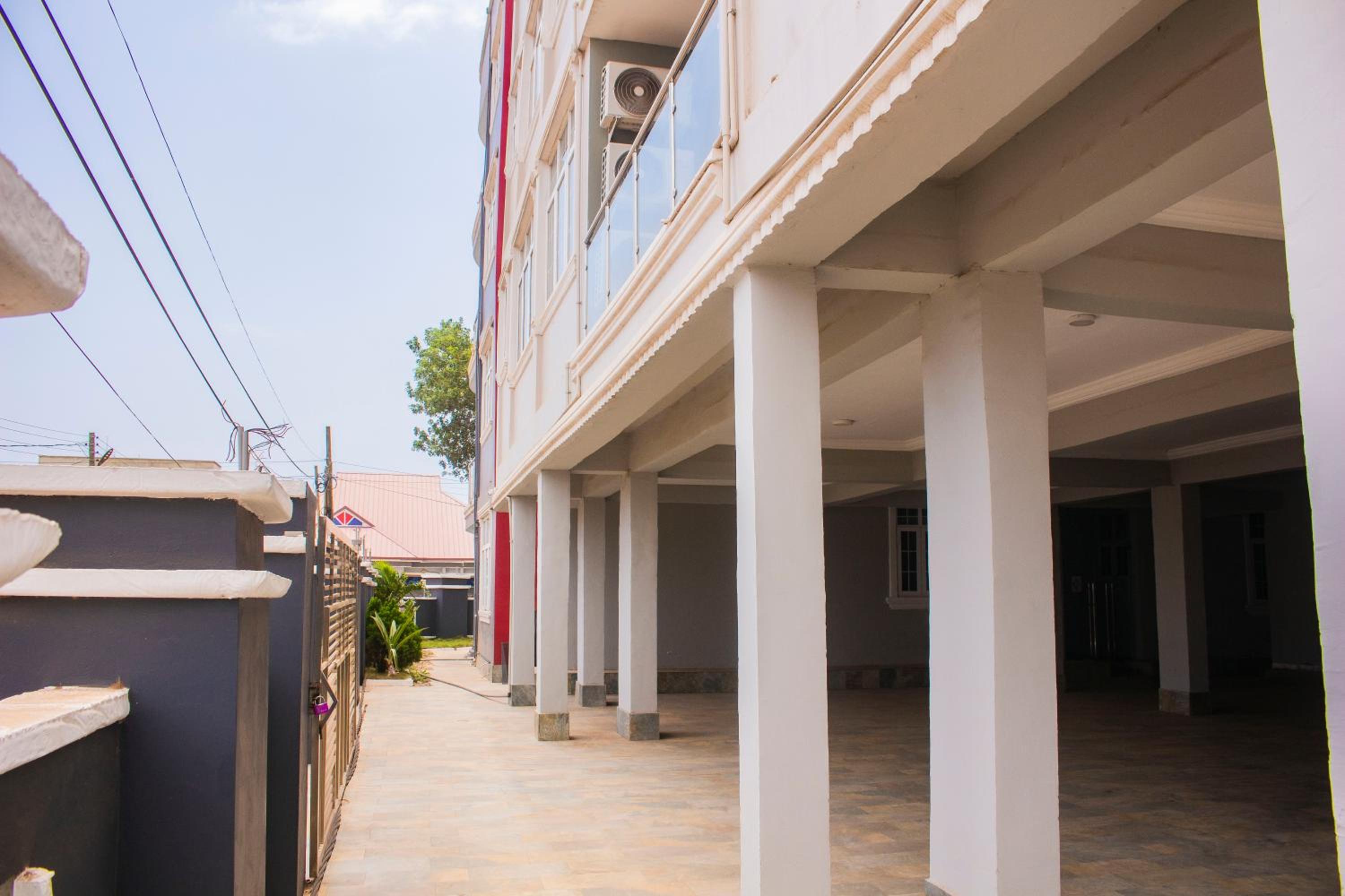 Adonai Apartments